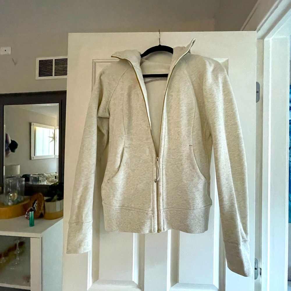 Lululemon scuba hoodie sz 8 ivory gold